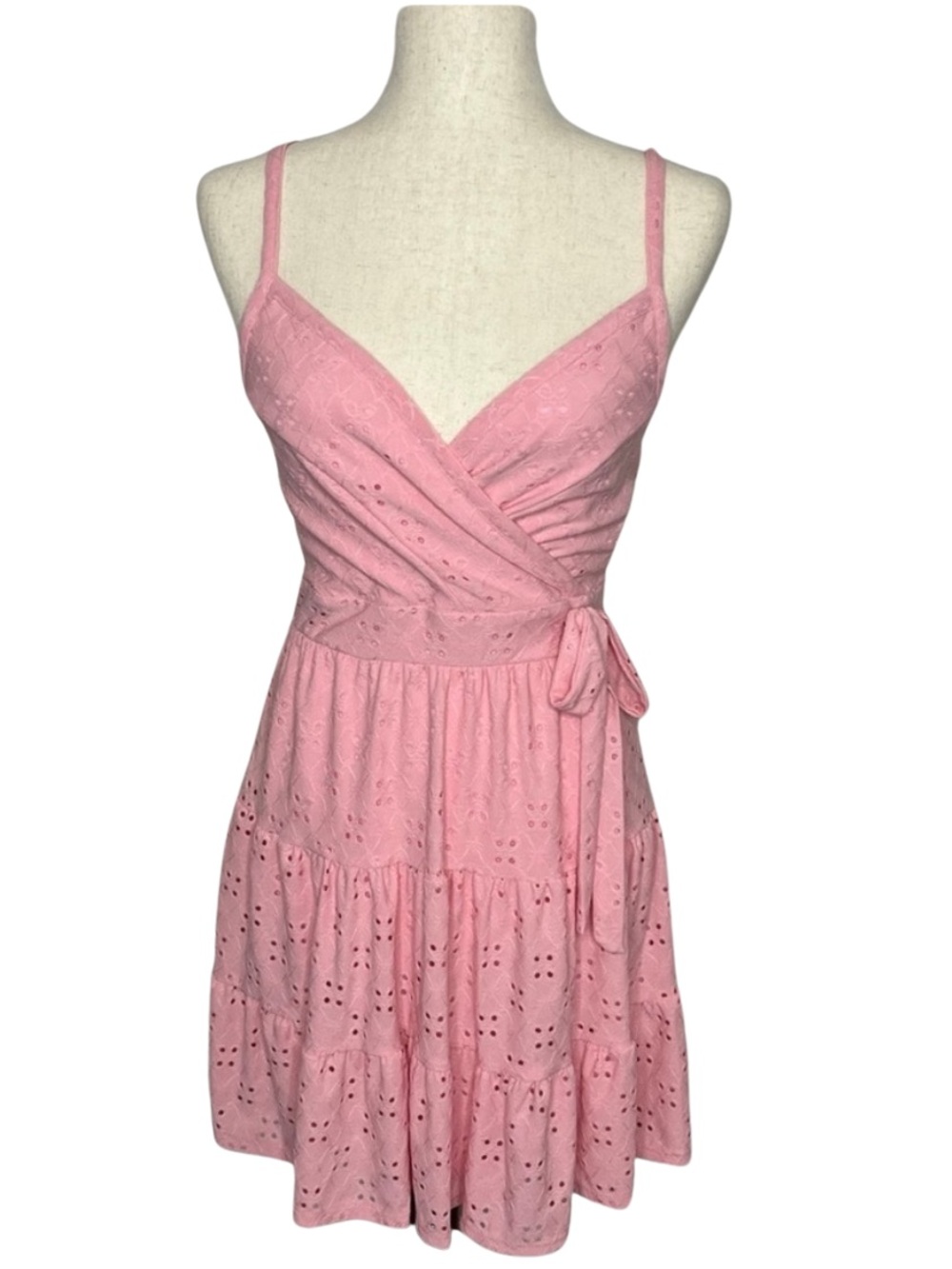 Stilletto’s Pink Eyelet Wrap Tie Mini Dress NWT Juniors Medium